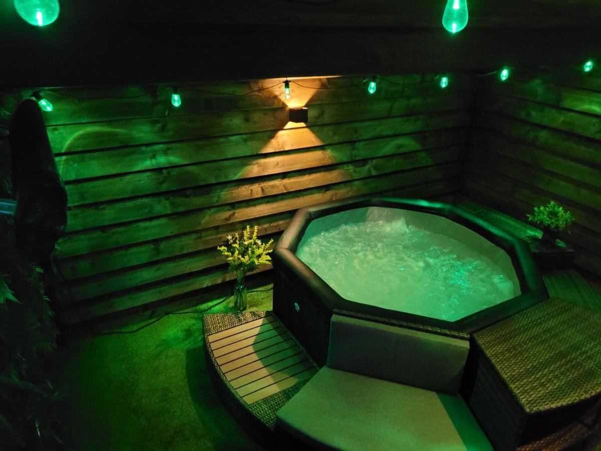 Chambre Merlot, Piscine Et Spa, Proche St Emilion Lugon et l'Ile du Carney Exterior photo